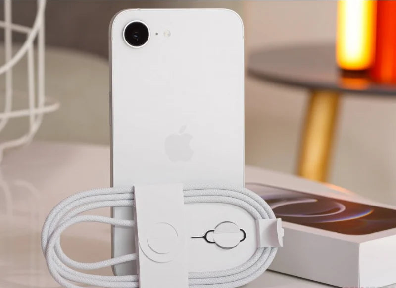 iPhone 16e